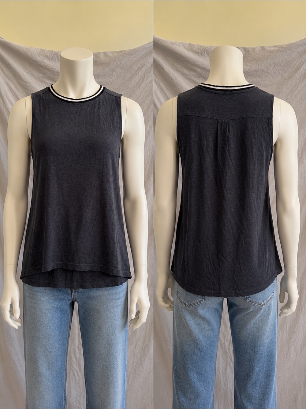 Banana Republic Sleeveless Navy Flare Tank Top with Contrast Trim Neck Size Smal